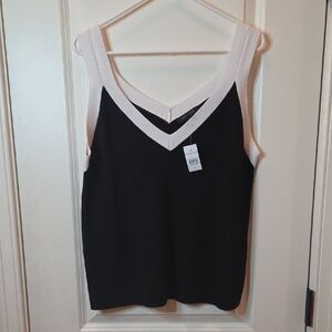 CLEARANCE Ann Taylor Black and White Sleeveless Knit Color Block Tank Top In XL